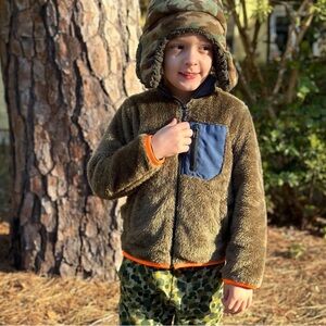 Sovereign Code Brown Fleece Jacket with Blue Accent